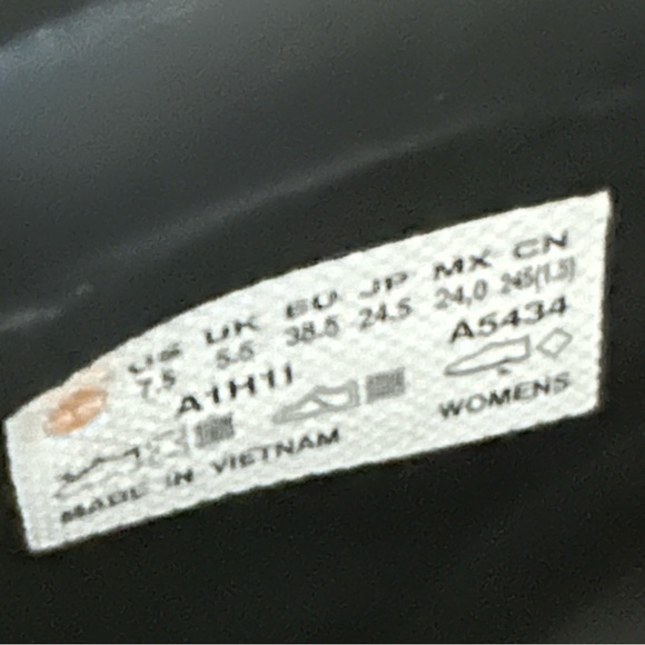 Timberland Women’s booties - Picture 7 of 8